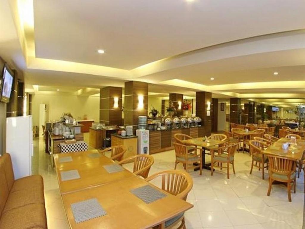 Hotel Pangeran City Padang (Sumatra) Exterior foto